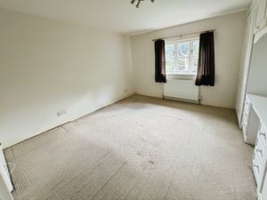 Bedroom- click for photo gallery